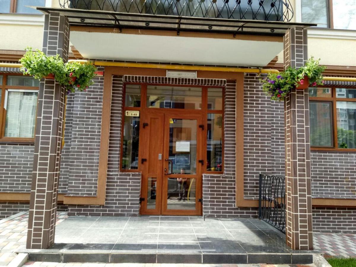 Luxury Emerald Apartments Irpin Buitenkant foto